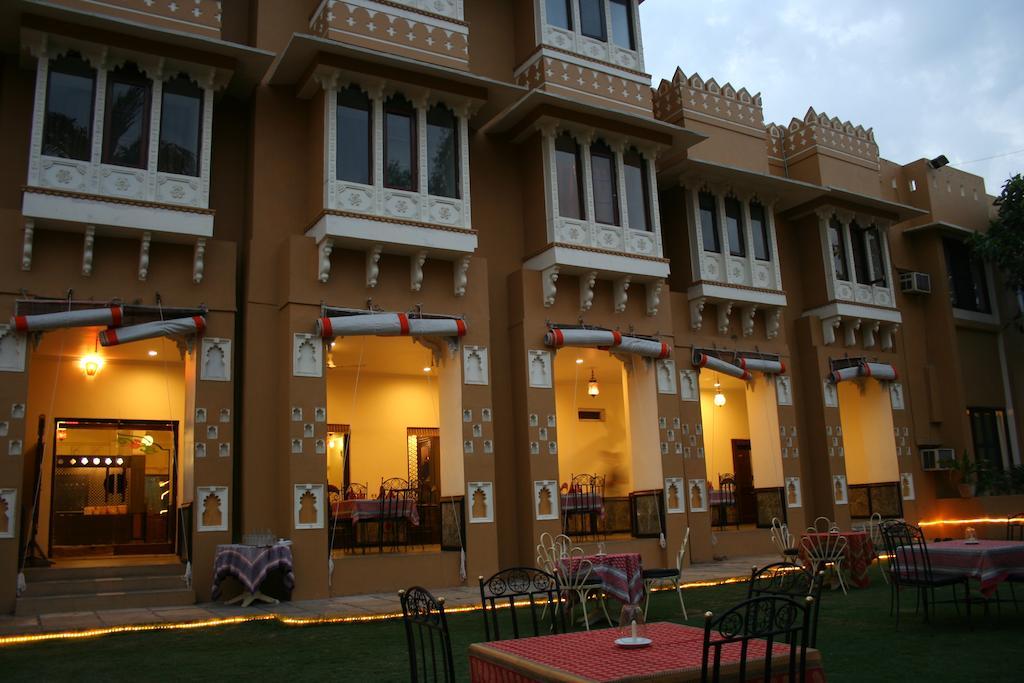 Hotel Pratap Palace Chittorgarh Zewnętrze zdjęcie